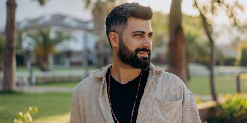 Can You Swing as a Single Person?